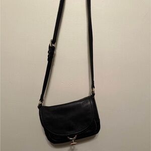 Black crossbody small/medium with credit card holder pocket